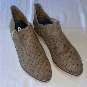 Women’s Dr. Scholl’s Energy Tech Tan Slip-On Shoes